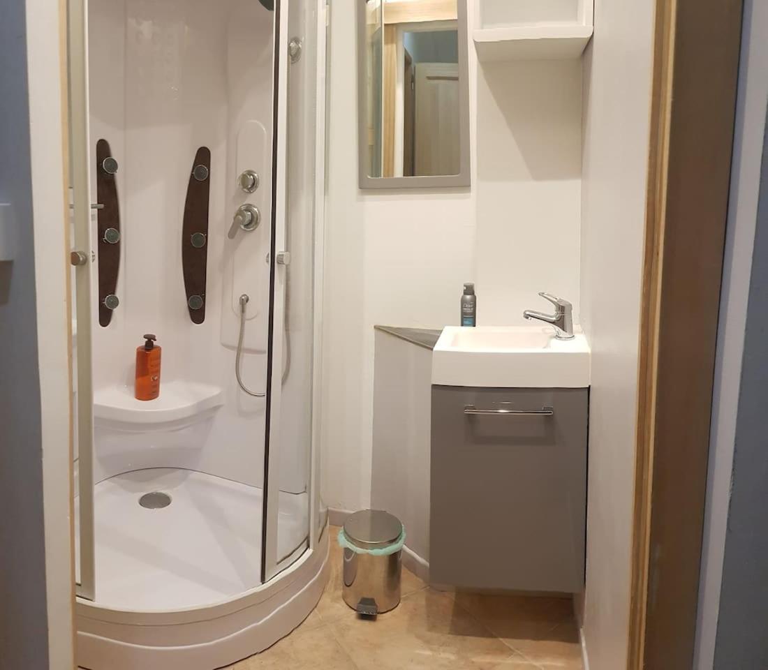 Petit Paradis Au Calme En Plein Marseilles Exterior foto